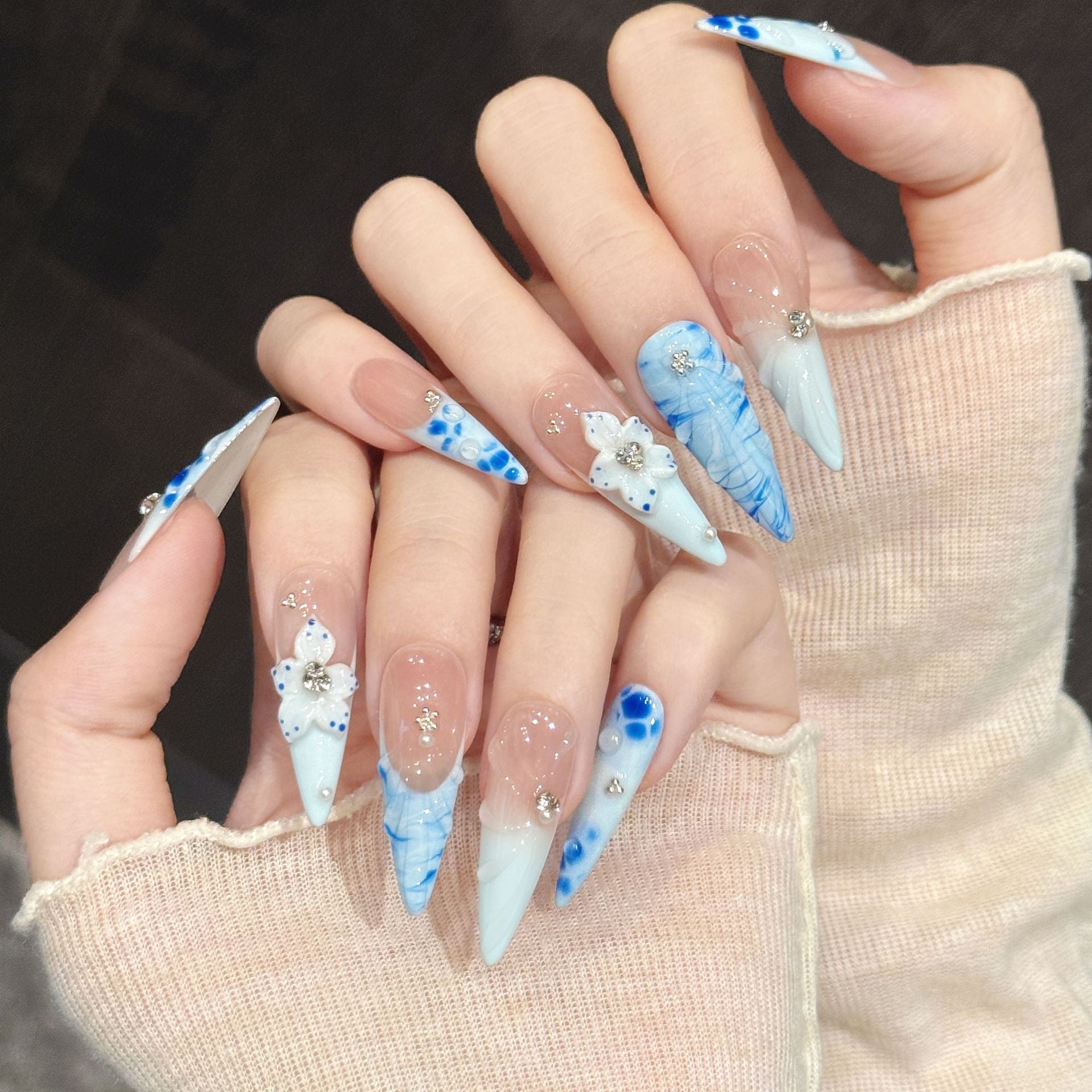 Aqua Bloom