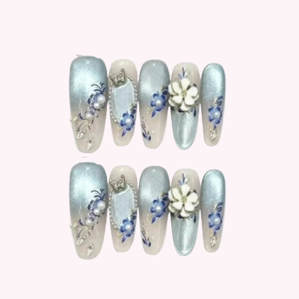 Aqua Floral Whisper