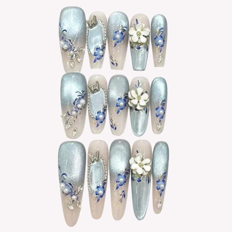 Aqua Floral Whisper